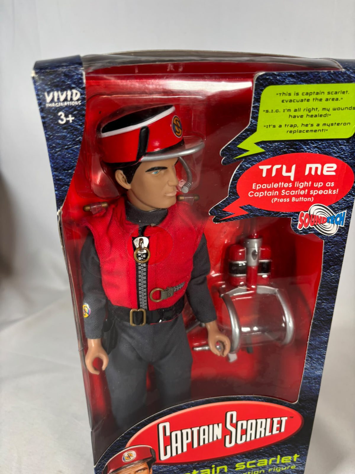 Carlton Captain Scarlet Talking Action Figure 2001