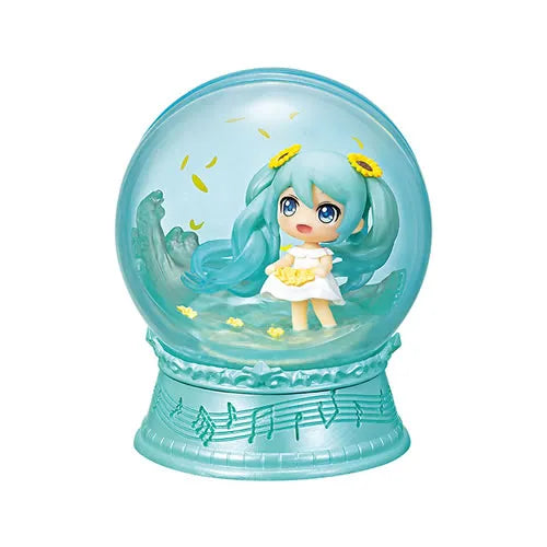 Hatsune Miku Scenery Dome Mini Snowglobes Mystery Box