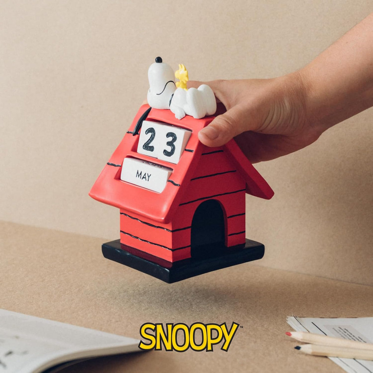 Peanuts Snoopy Doghouse 3D Perpetual Calendar