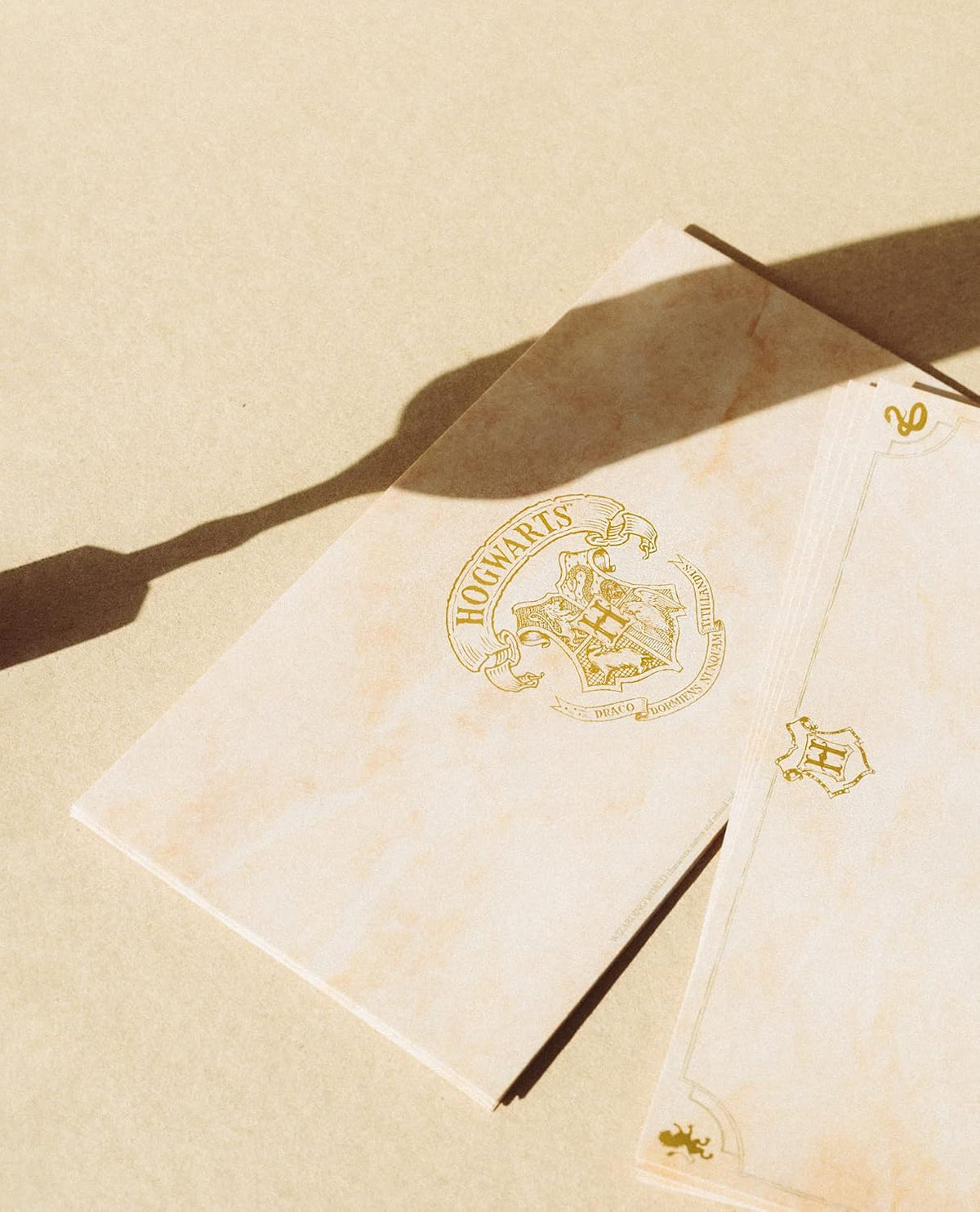 Harry Potter Quill Pen & Hogwarts Letter Set