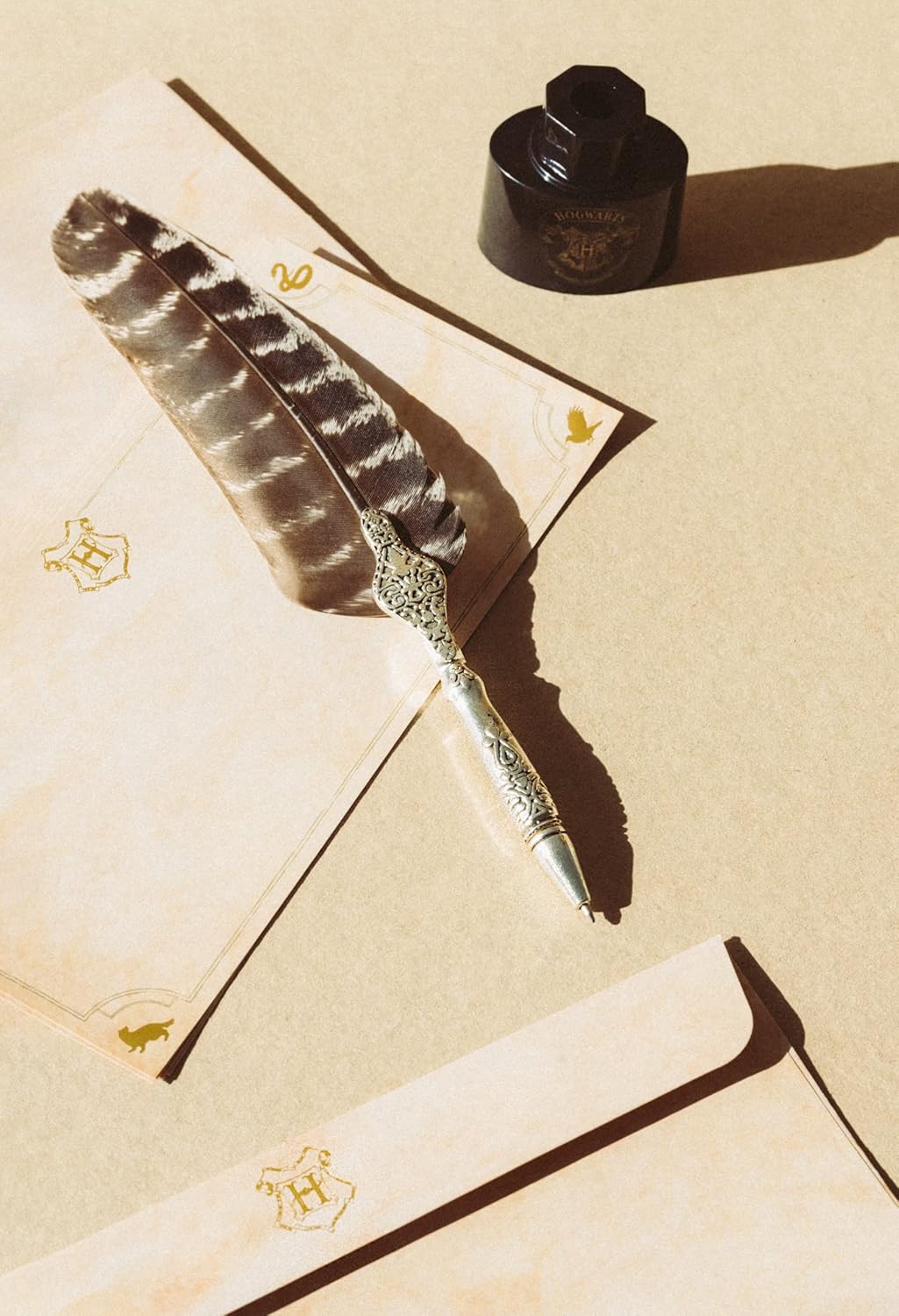 Harry Potter Quill Pen & Hogwarts Letter Set