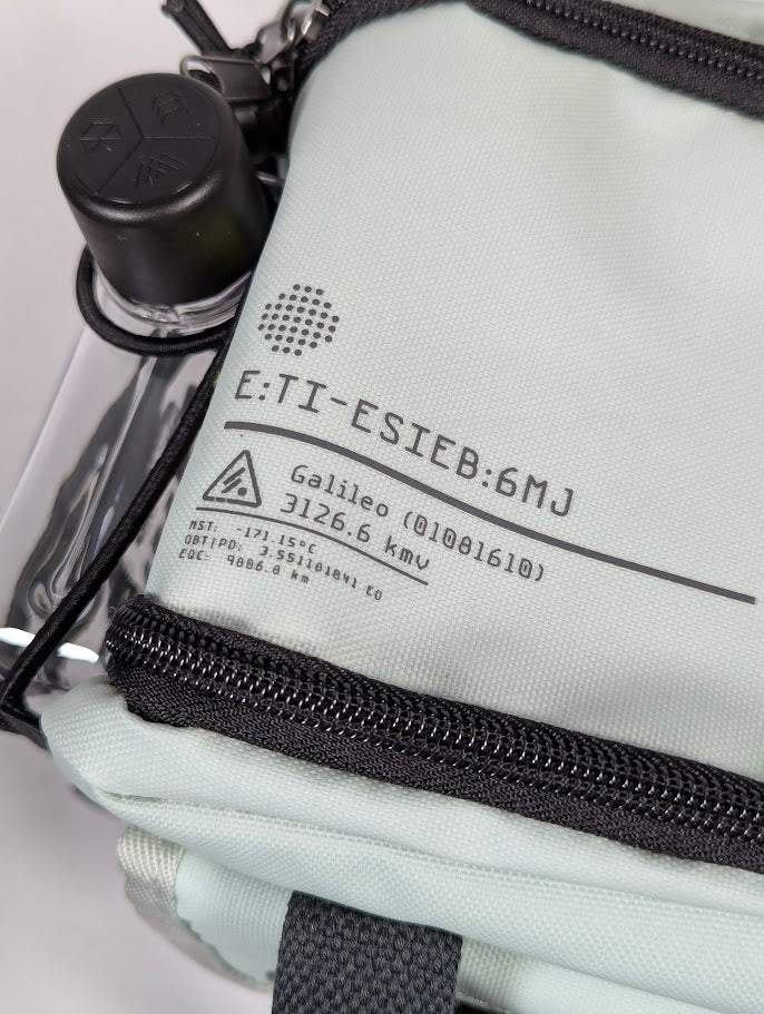 Destiny 2 Beyond Light Collectors Edition PS4 (Complete)