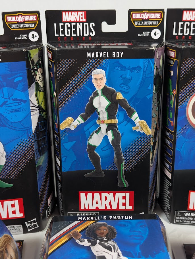 Marvel Legends Totally Awesome Hulk Build a Figure Complete Set of Action Figures