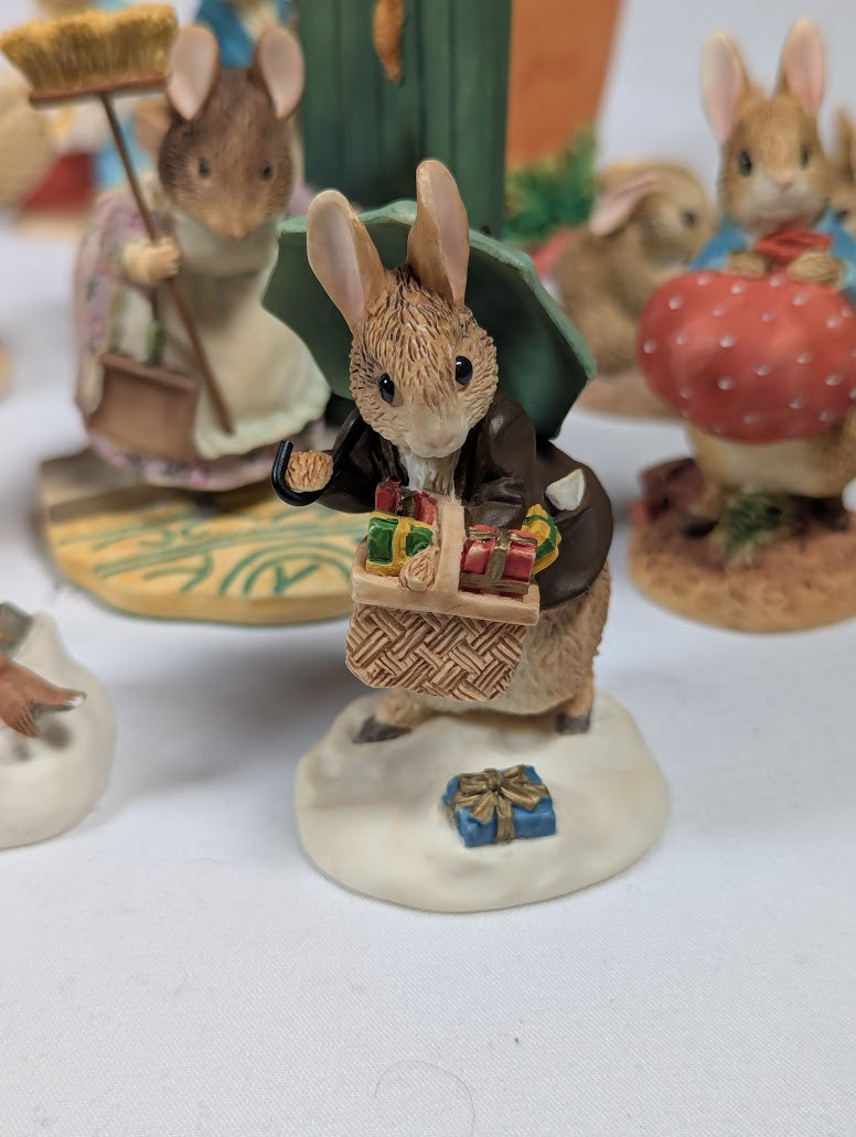 The World of Beatrix Potter Peter Rabbit Border Fine Arts Studio Set of 24 Ornaments