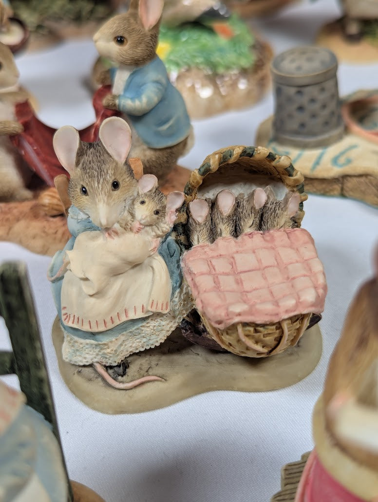 The World of Beatrix Potter Peter Rabbit Border Fine Arts Studio Set of 24 Ornaments
