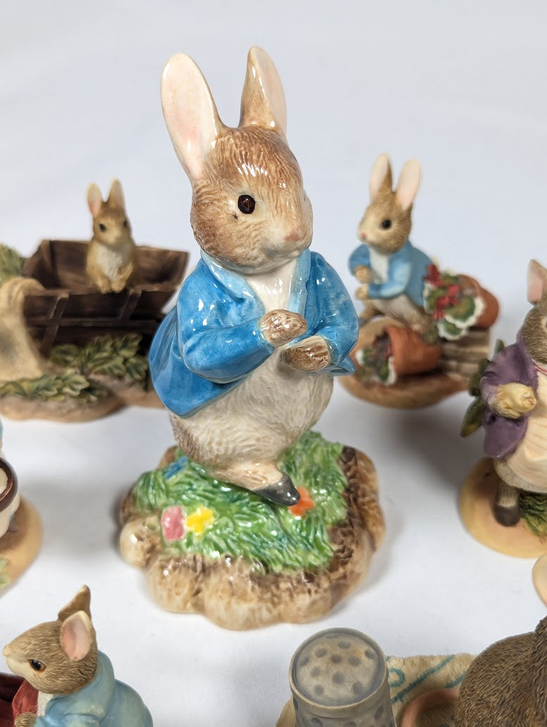 The World of Beatrix Potter Peter Rabbit Border Fine Arts Studio Set of 24 Ornaments