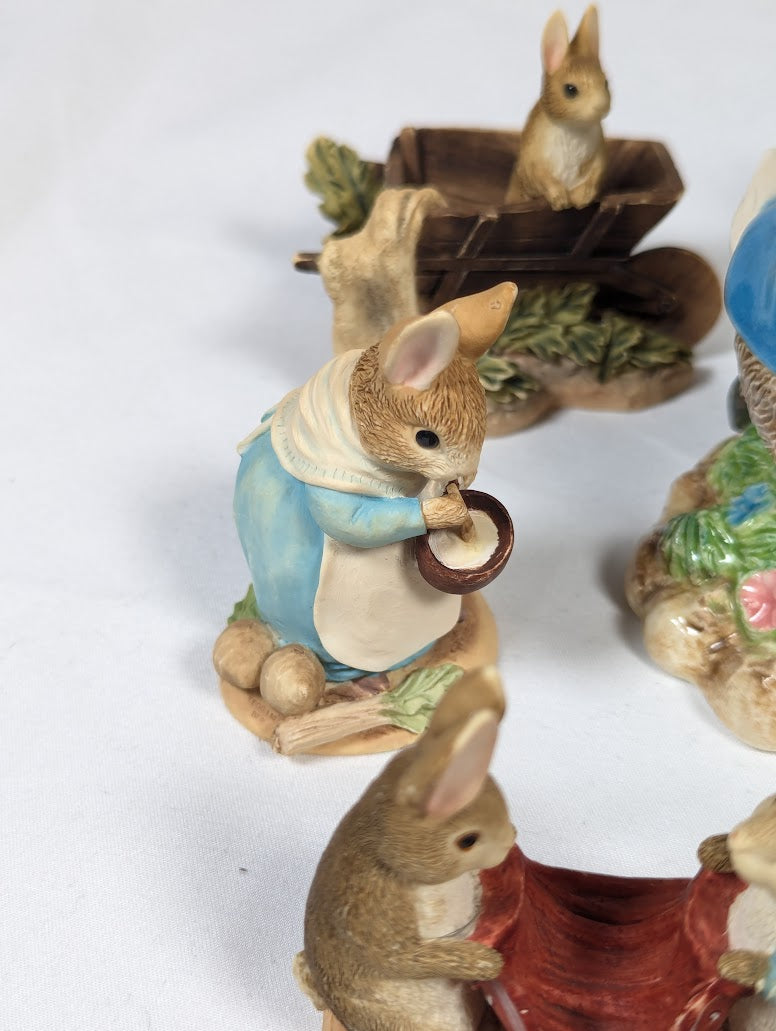The World of Beatrix Potter Peter Rabbit Border Fine Arts Studio Set of 24 Ornaments