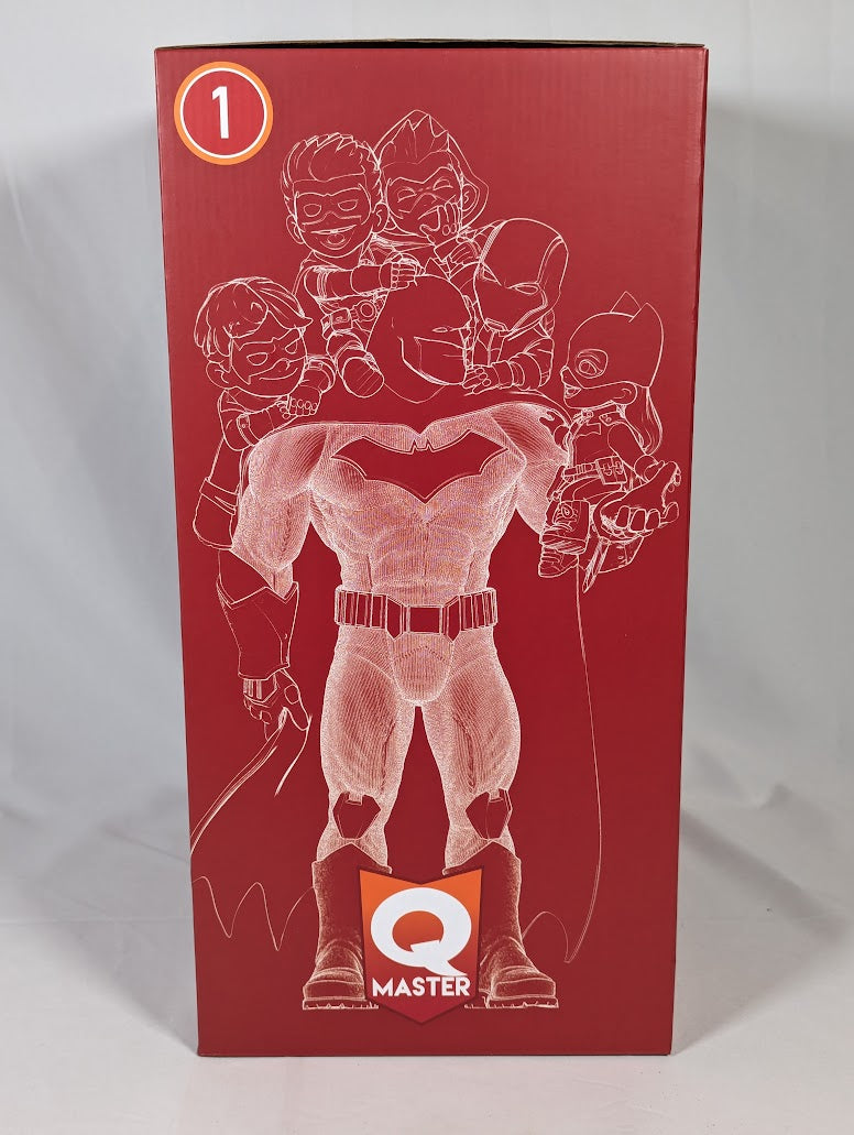 DC Comics Batman Family Q-Master Diorama Statue