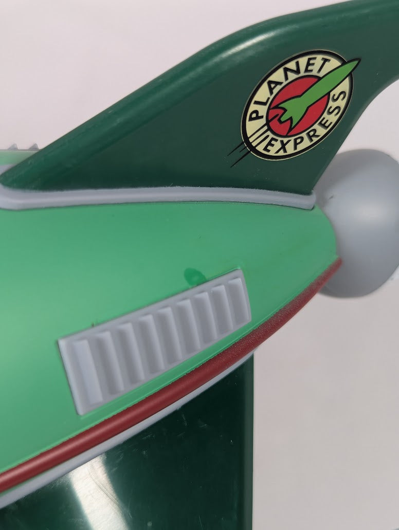 Futurama Planet Express Ship Qmx Master Series Vehicles