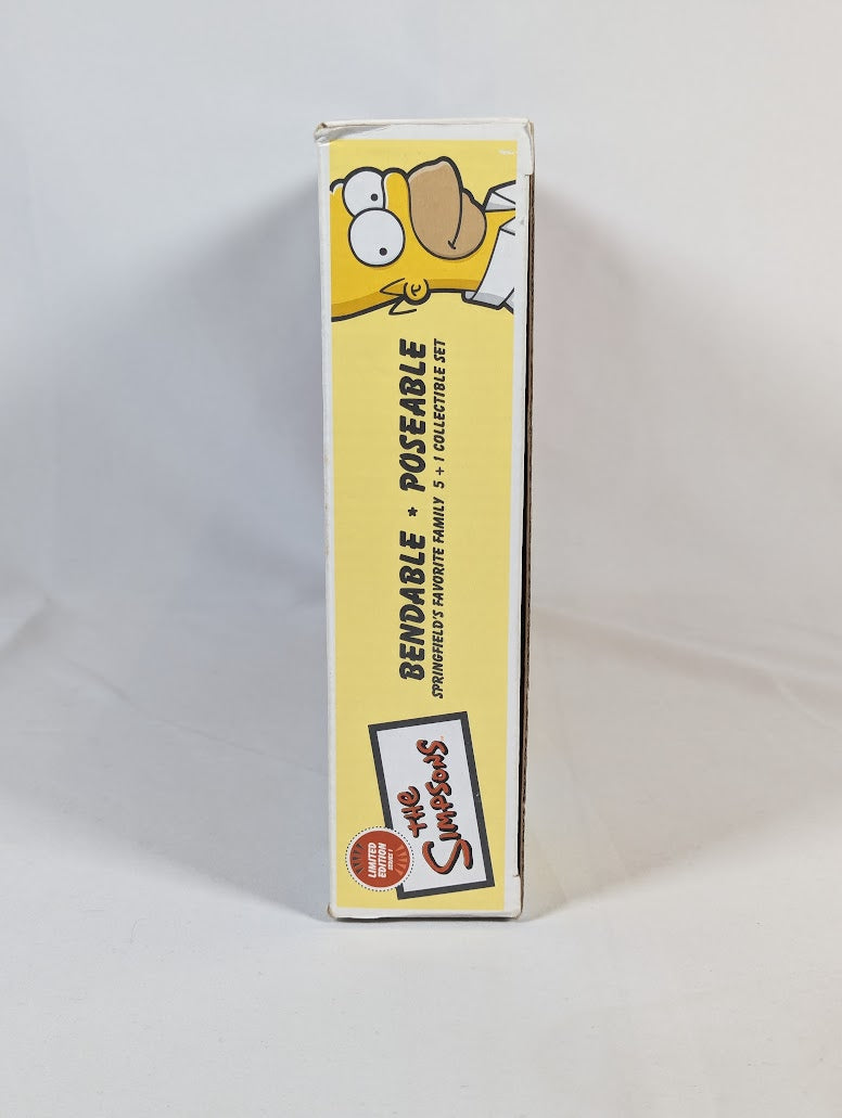 The Simpsons Springfield's Favorite Family Bendable & Poseable Figure Collectible Set 2002