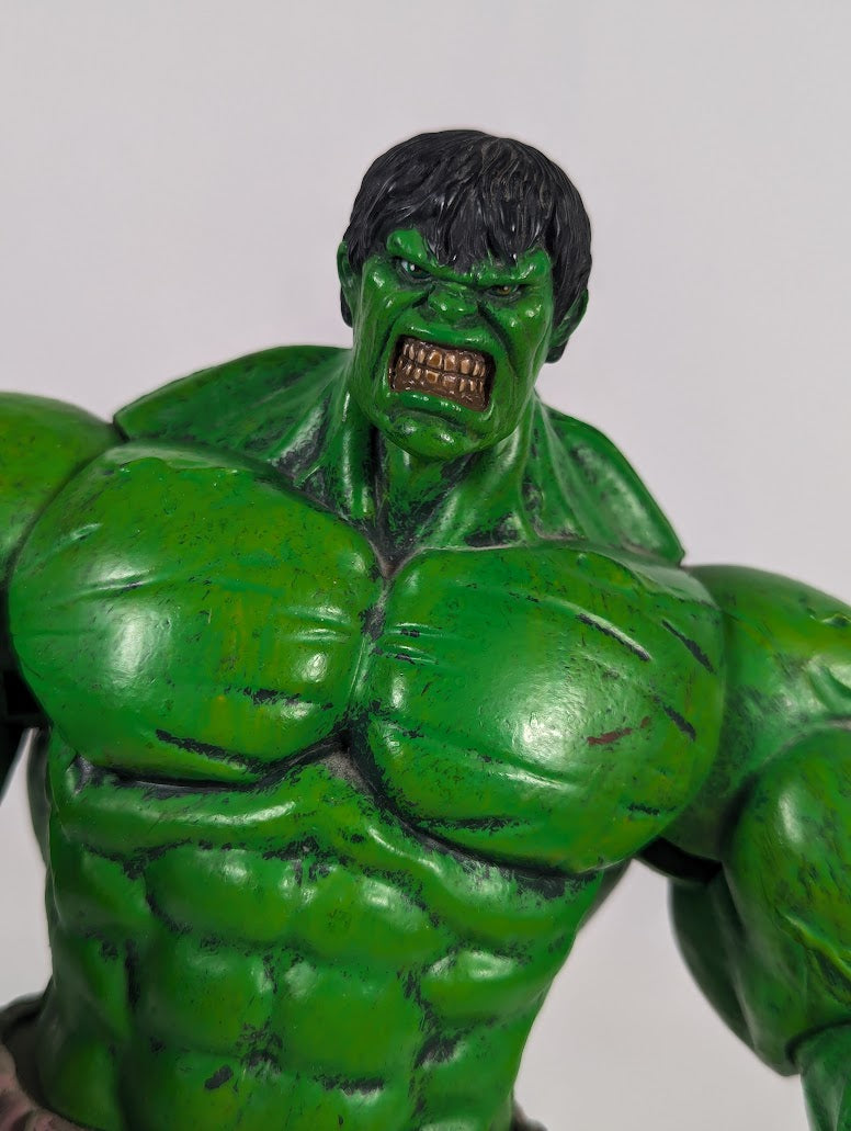 Marvel Select The Incredible Hulk 2010 Diamond Select Action Figure (No Box)