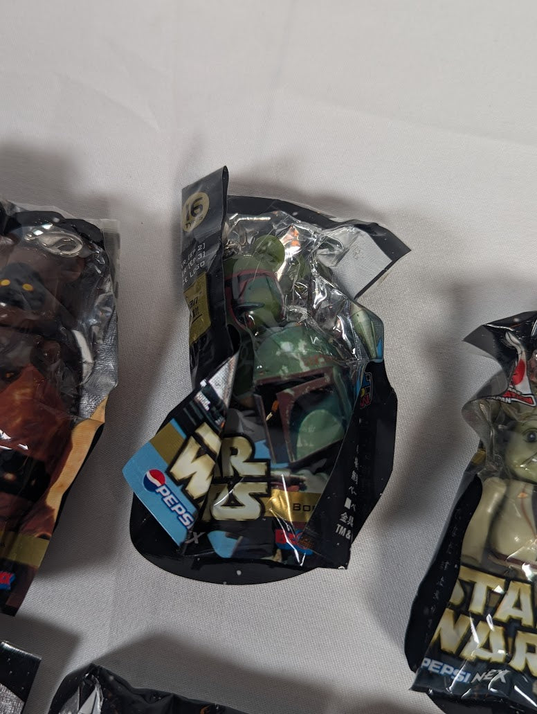 Star Wars Celebration Japan Bear Brick Pepsi Nex Complete Set of 16 Mini Figures