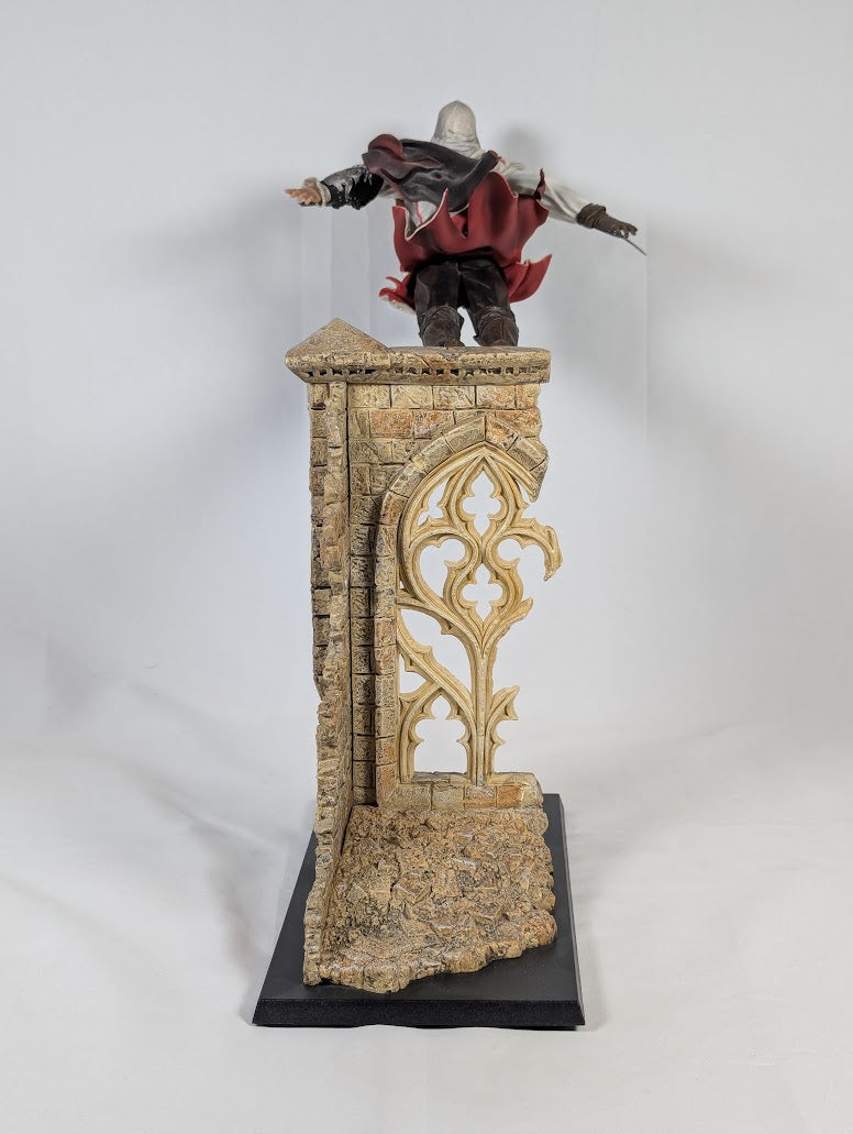 Assassin's Creed II Ezio Leap of Faith Statue (Damaged)