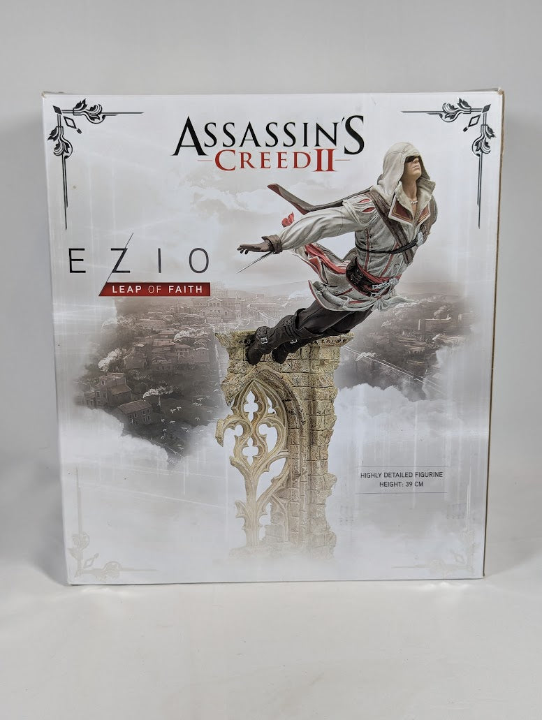 Assassin's Creed II Ezio Leap of Faith Statue (Damaged)
