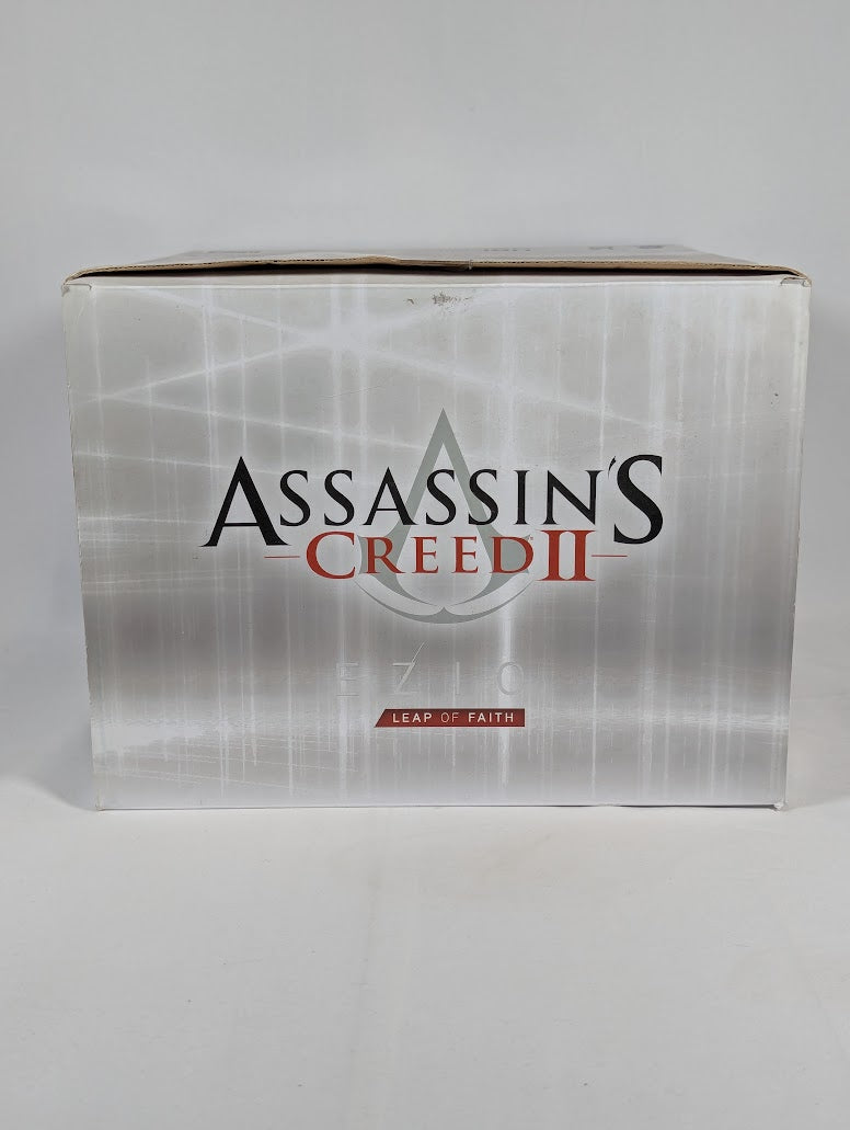 Assassin's Creed II Ezio Leap of Faith Statue (Damaged)