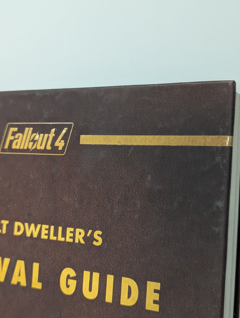 Fallout 4 Vault Dweller's Survival Guide Collector's Edition Hardback Strategy Guide (With Map)