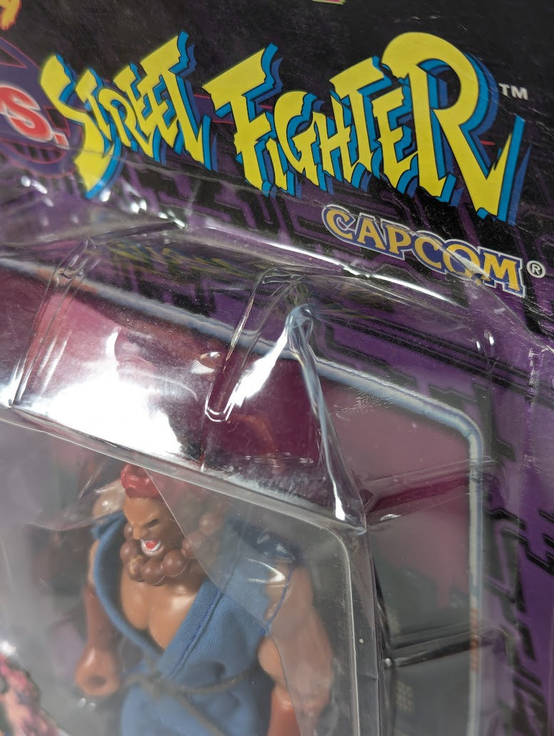 Capcom X-Men vs Street Fighter Video Game Super Stars Wolverine vs Akuma 1997 ToyBiz Action Figure 2-Pack
