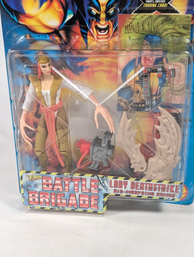 Marvel X-Men Battle Brigade Lady Deathstrike Bio-Morphing Armor 1996 ToyBiz Action Figure