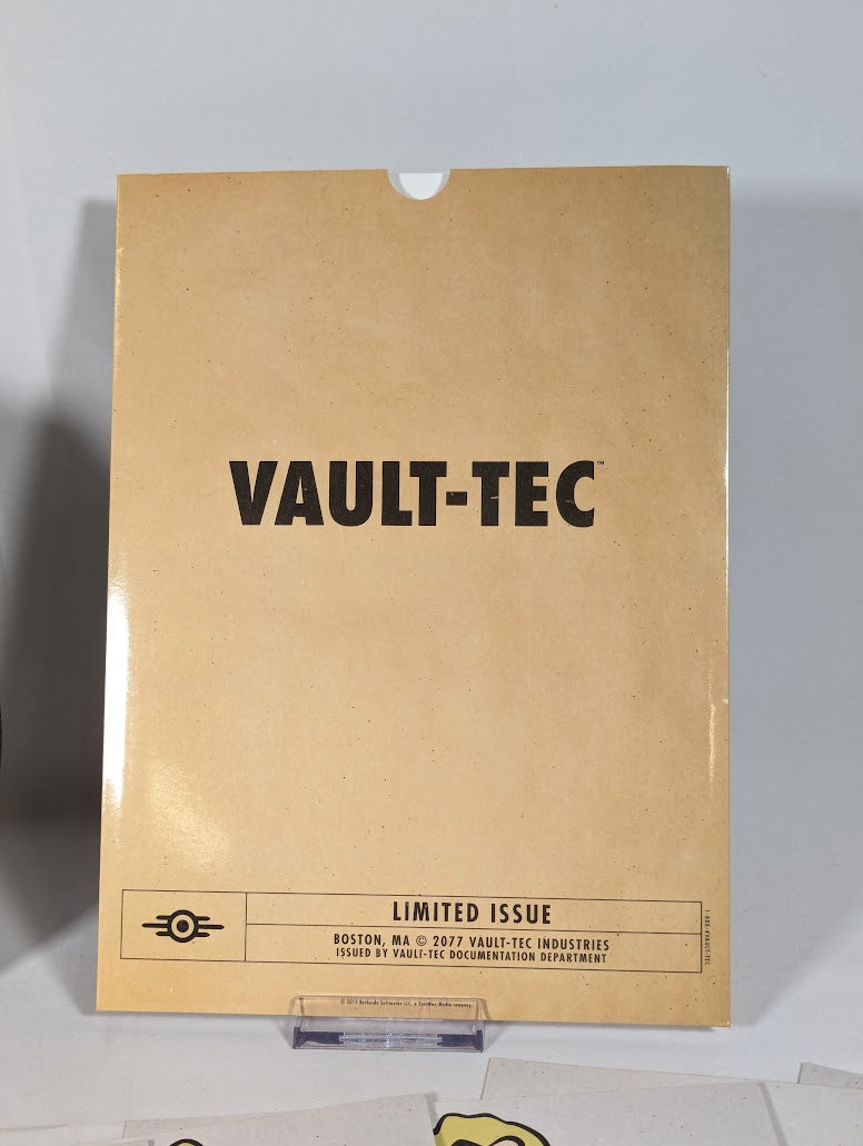 Fallout 4 SPECIAL Poster Set & Fallout 76 Vault Boy Foam Hand (Gamescom 2018) Bundle