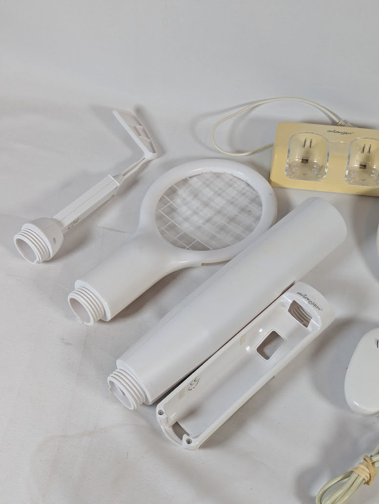 Nintendo Wii Console Bundle With 8 Games & Accessories (No Box)