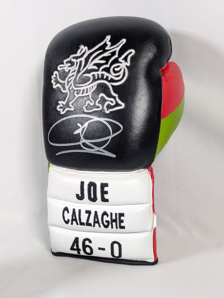 Joe Calzaghe 46-0 Signed Boxing Glove (With CoA)