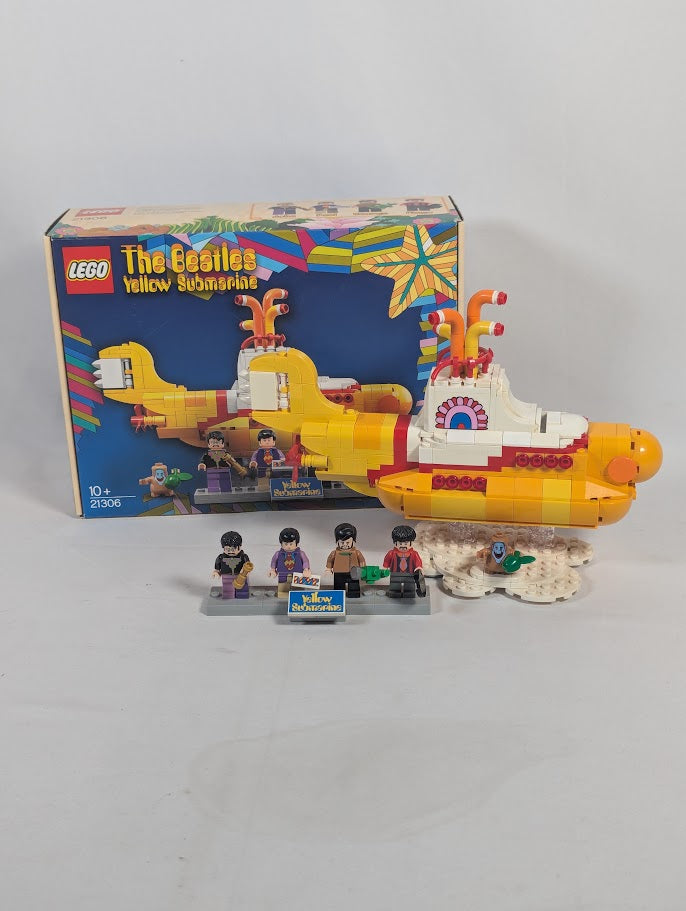 LEGO Ideas The Beatles Yellow Submarine Set 21306