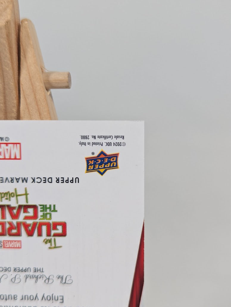 Upper Deck Trading Card Marvel The Guardians of the Galaxy Holiday Special Signature Sensations Signed by Bradley Cooper