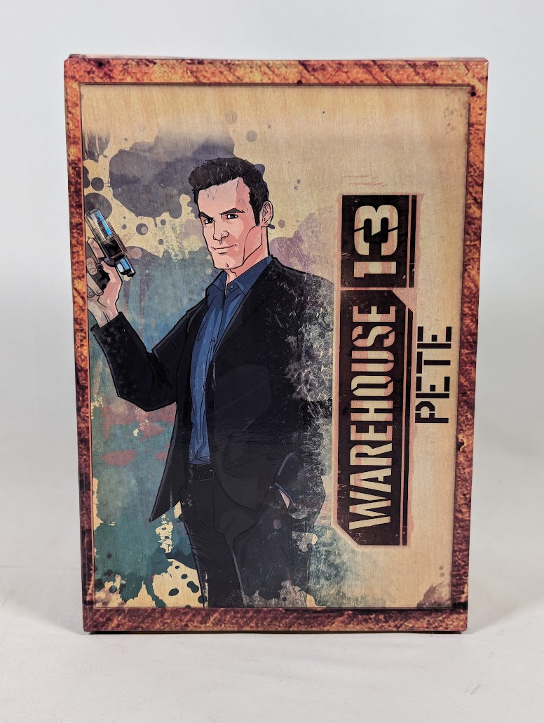 Warehouse 13 Pete Lattimer 2012 Qmx Animated Maquette Figure