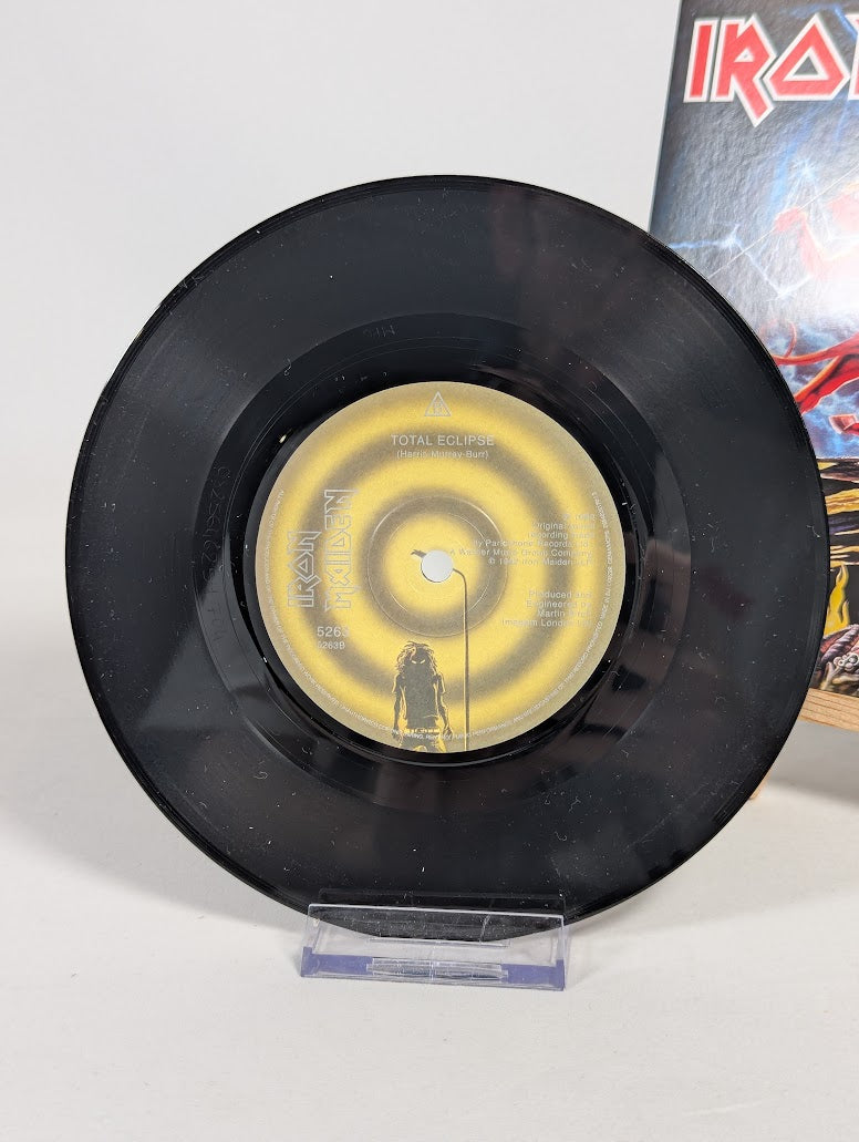 Iron Maiden Run to the Hills 7" Vinyl Record (2014 Parlophone Reissue)