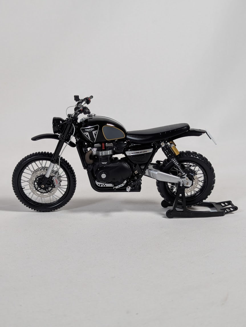 007 James Bond No Time to Die Triumph Scrambler 1200 Matera 2022 Corgi Model