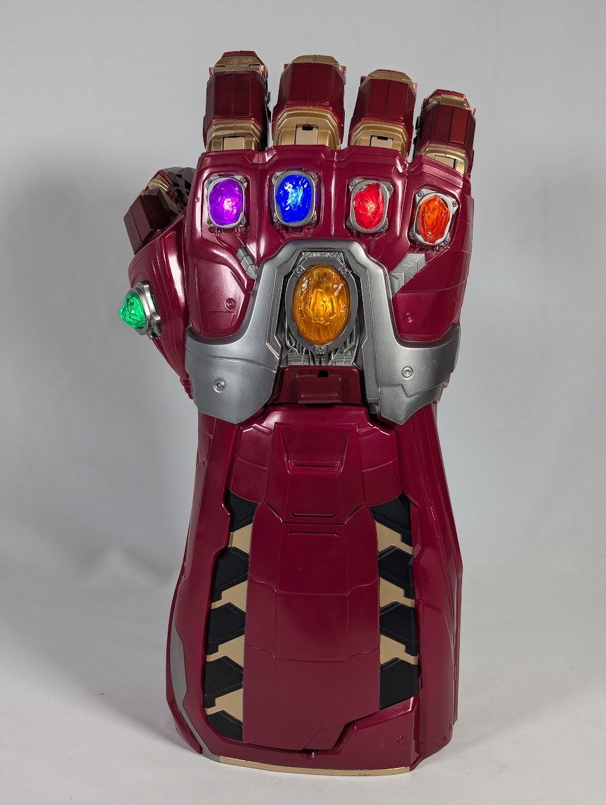 Marvel Legends Avengers 1:1 Scale 2019 Power Gauntlet Hasbro Electronic Glove Replica
