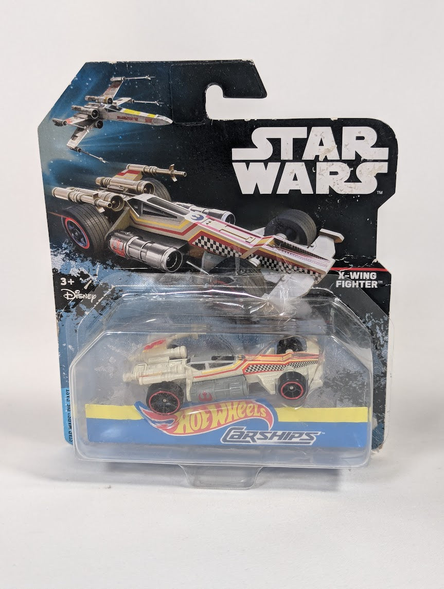 Star Wars Hot Wheels Bundle of 14 Cars / Ships
