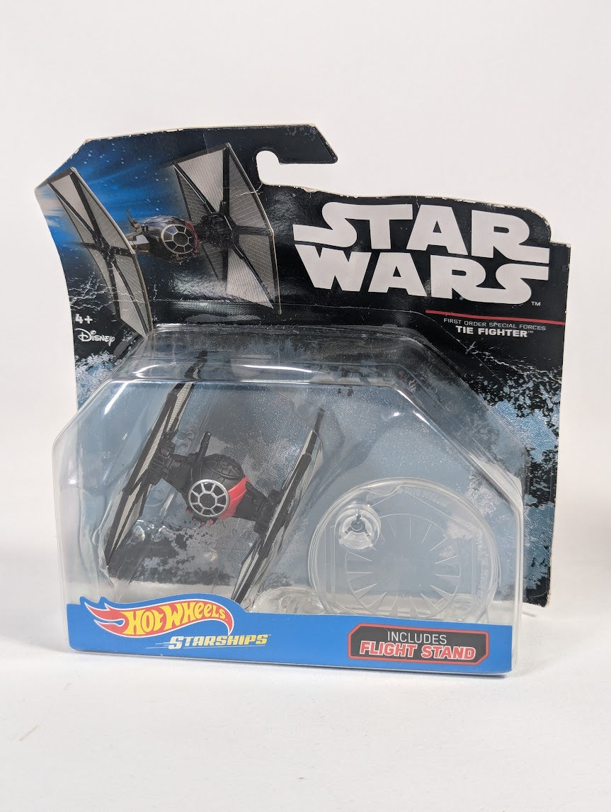 Star Wars Hot Wheels Bundle of 14 Cars / Ships