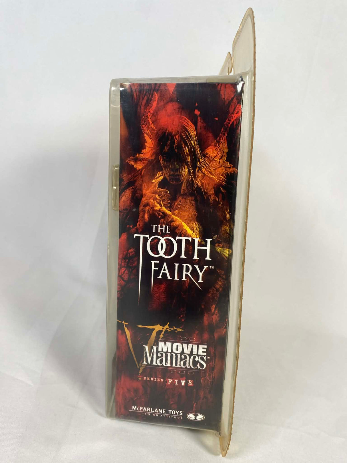 Darkness Falls The Tooth Fairy Movie Maniacs Action Figure
