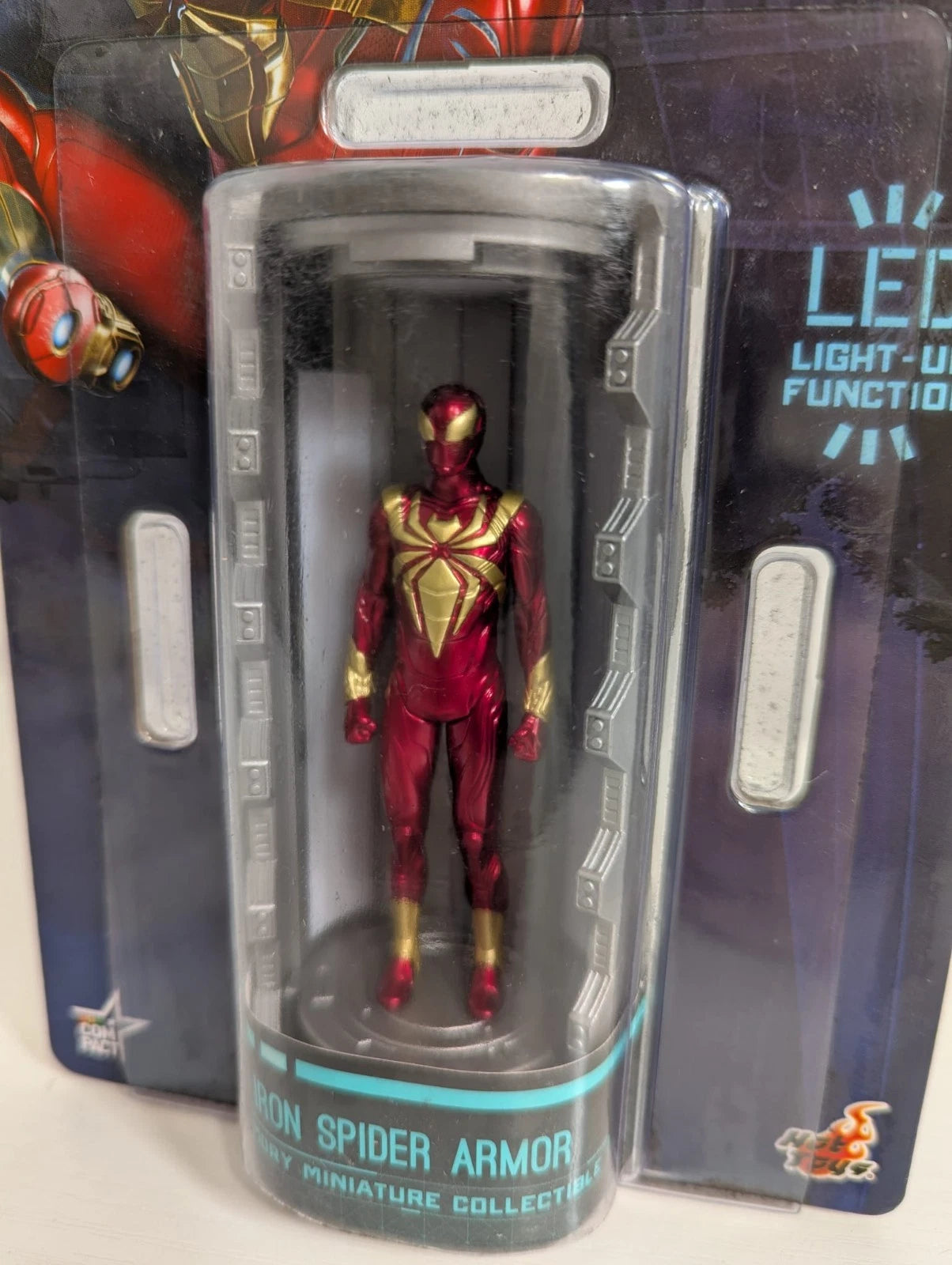 Marvel Spider-Man Gamerverse Iron Spider Armor Hot Toys Armory Miniature Figure