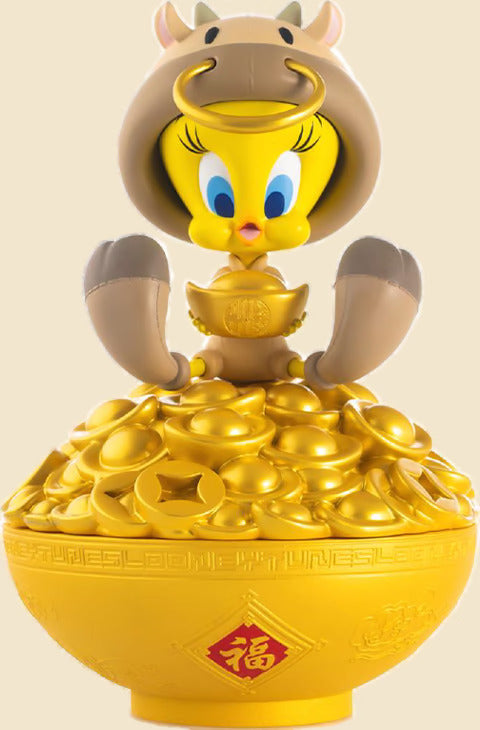 Looney Tunes Wealthy Tweety Statue