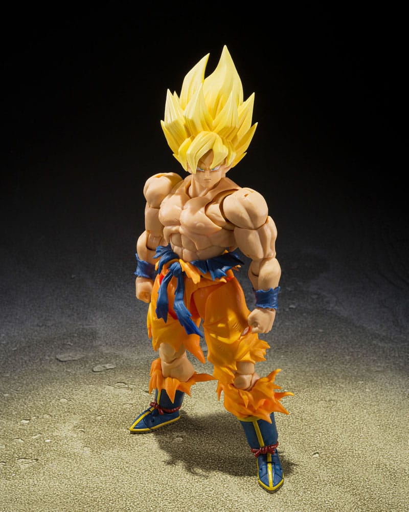 Dragon Ball Super Saiyan Goku Figuarts Action Figure (15 cm) - Legendary Edition