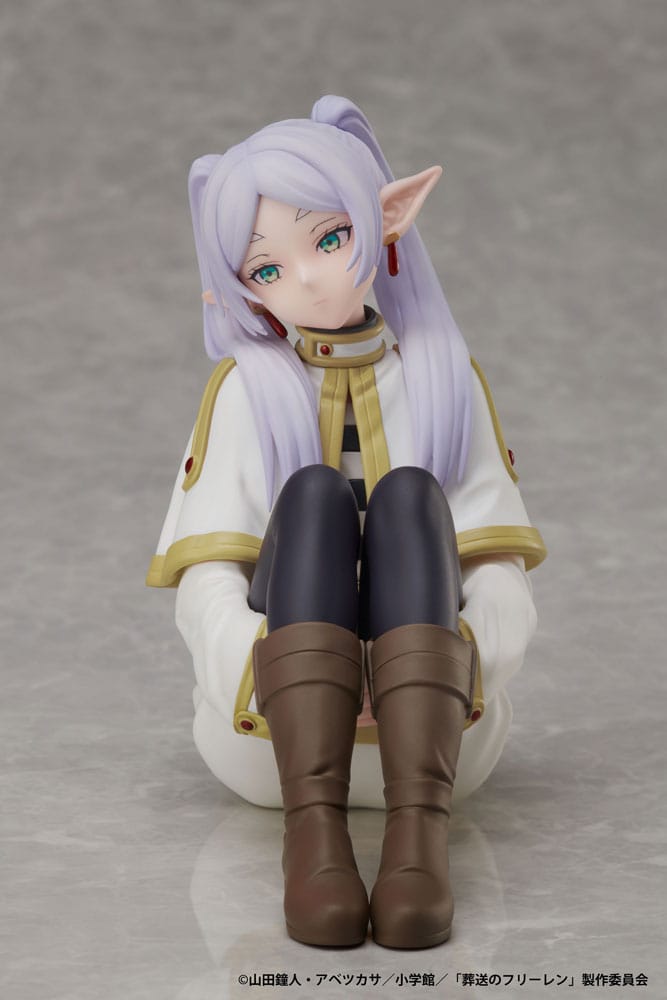 Frieren: Beyond Journey's End PVC Statue 1/7 Scale - Frieren 11 cm
