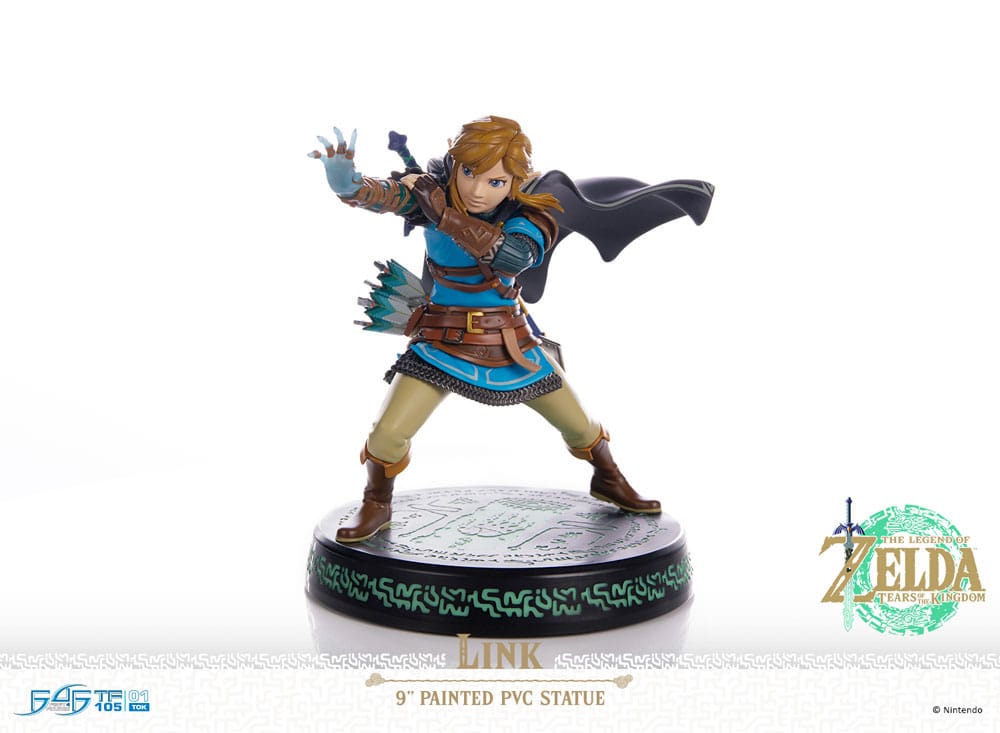 The Legend of Zelda: Tears of the Kingdom - Link PVC Statue, 18cm