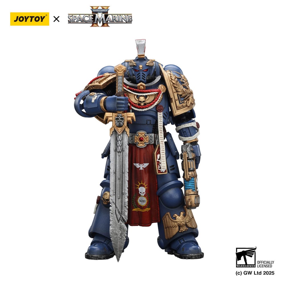 Warhammer 40,000: Ultramarines Relic Primus Armour Action Figure (13 cm)