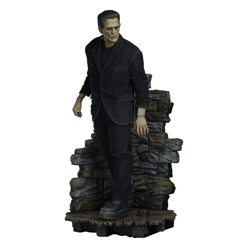 Frankenstein Premium Format 57cm Statue with Fabric Costume