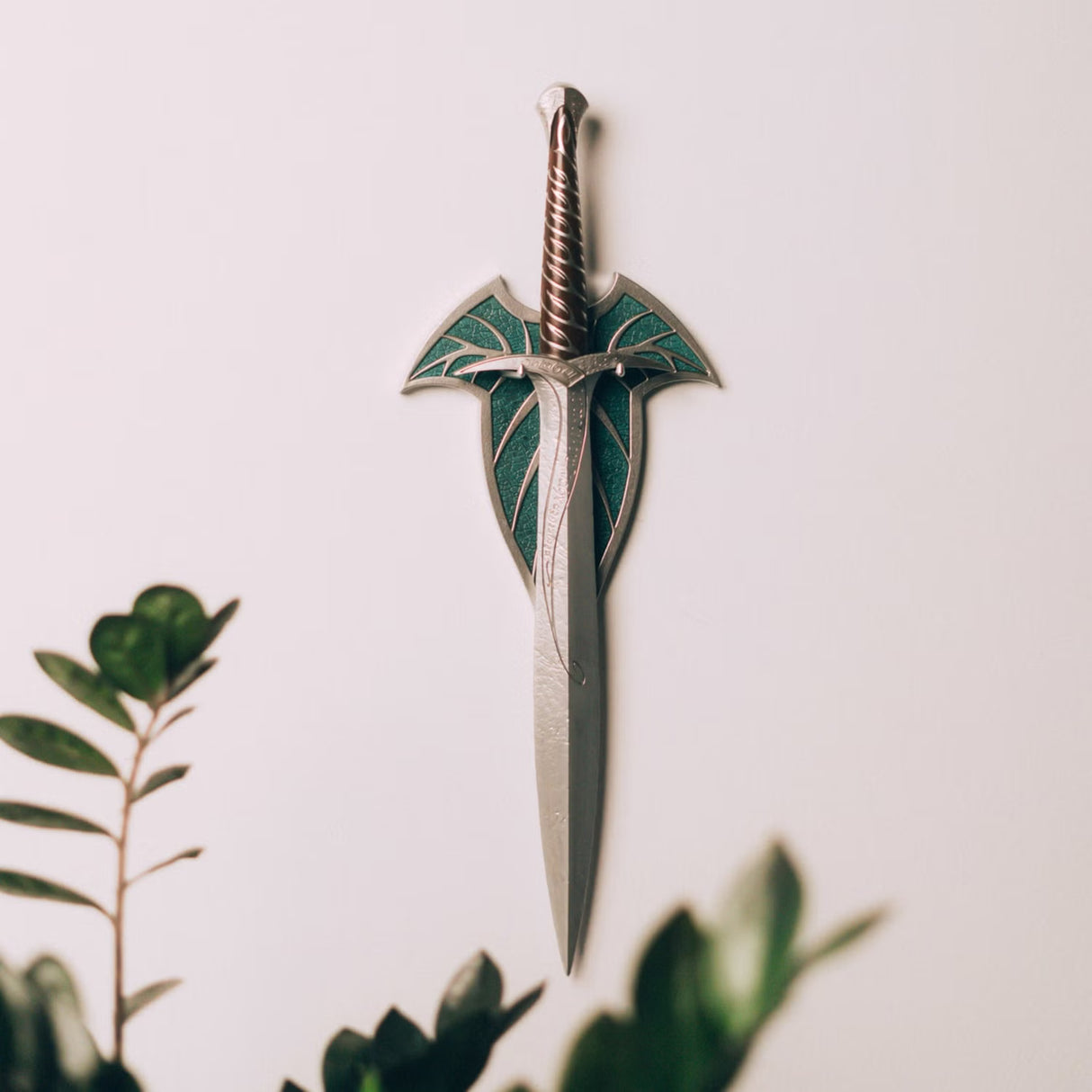 The Lord of the Rings Sting Dagger Light Up Prop Replica 3D Lamp