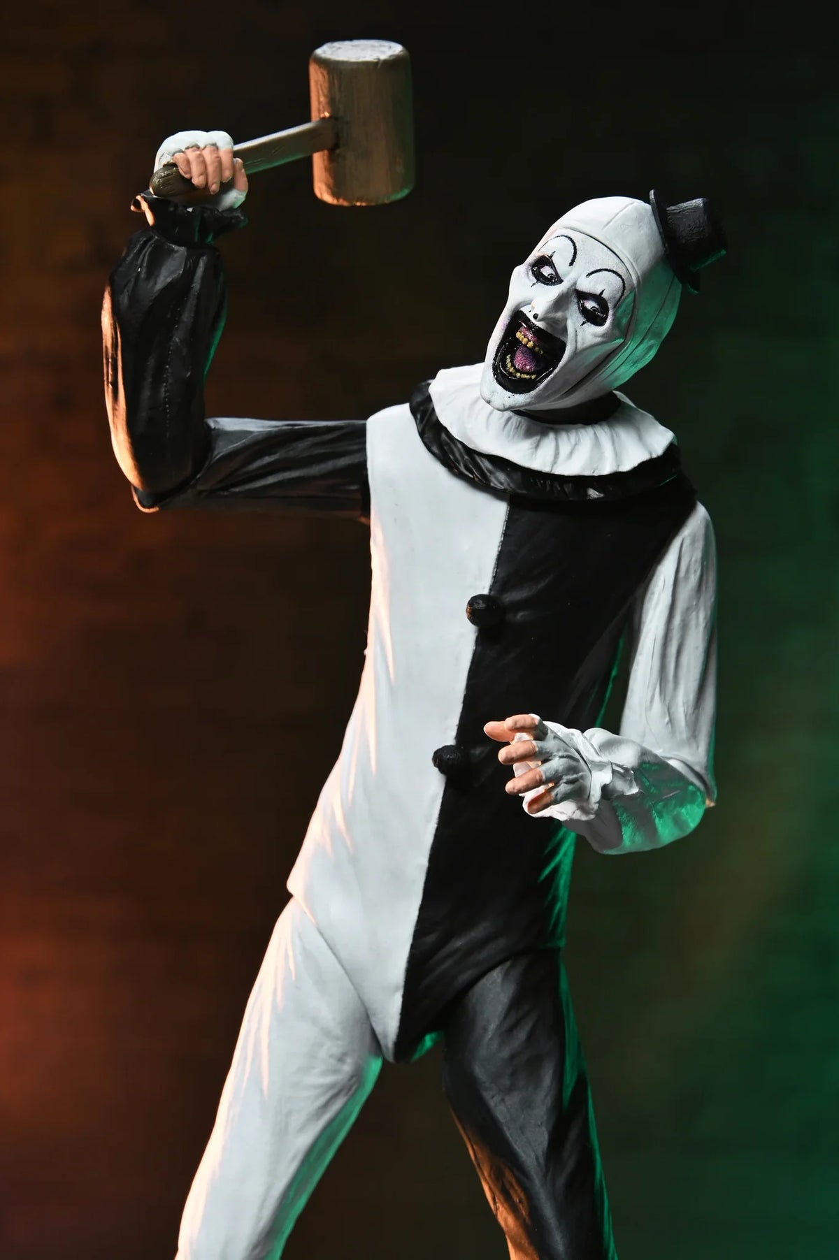 Terrifier 2 Art the Clown & Little Pale Girl NECA 7" Ultimate Action Figure 2-Pack