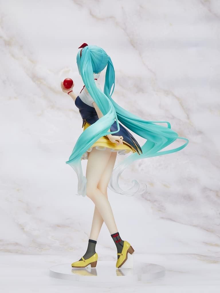 Hatsune Miku Wonderland Snow White PVC Statue, 18 cm