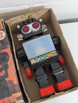 Saturn The 13" Giant Walking Robot Vintage 1981 Electronic Toy