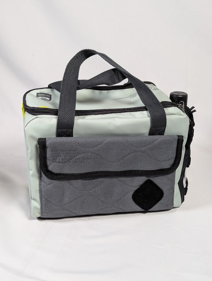 Destiny 2 Beyond Light Collectors Edition PS4 (Complete)