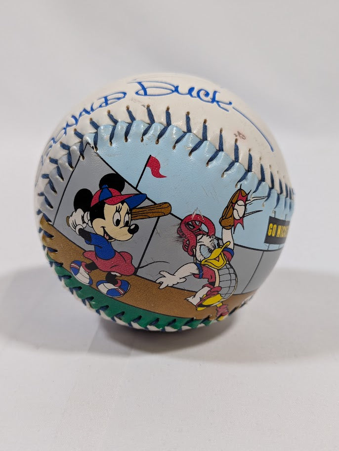 Walt Disney World Mickey Mouse & Friends Autographed Fotoball Softball