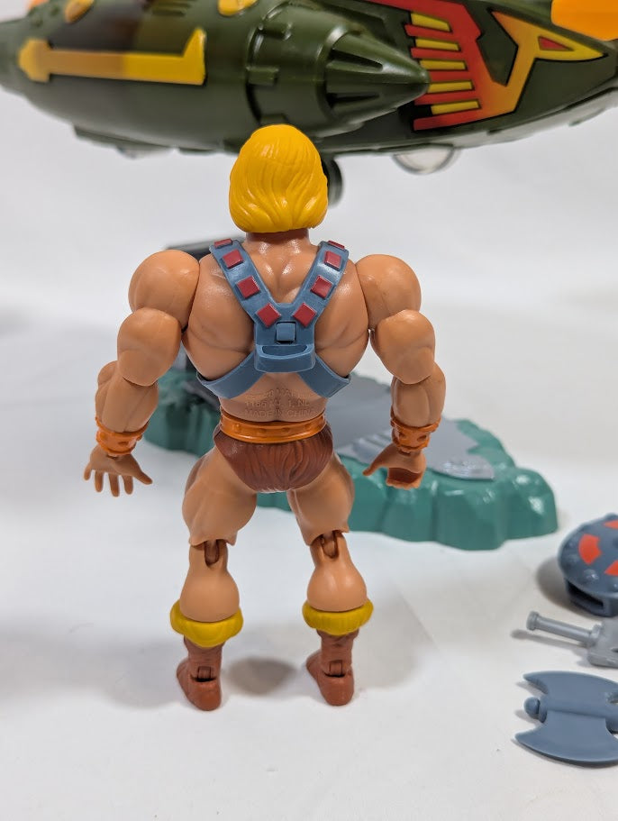 Masters of the Universe Origins 2020 Wind Raider & He-Man Action Figure (No Box)