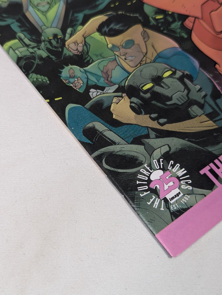 Invincible Issue #142 Single Issue Comic Book (First Edition) – Geek Out