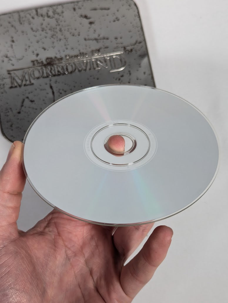 The Elder Scrolls III Morrowind Press Promo Disc in Metal Tin